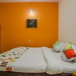 Oyo 22735 Home Elegant Studios Baga