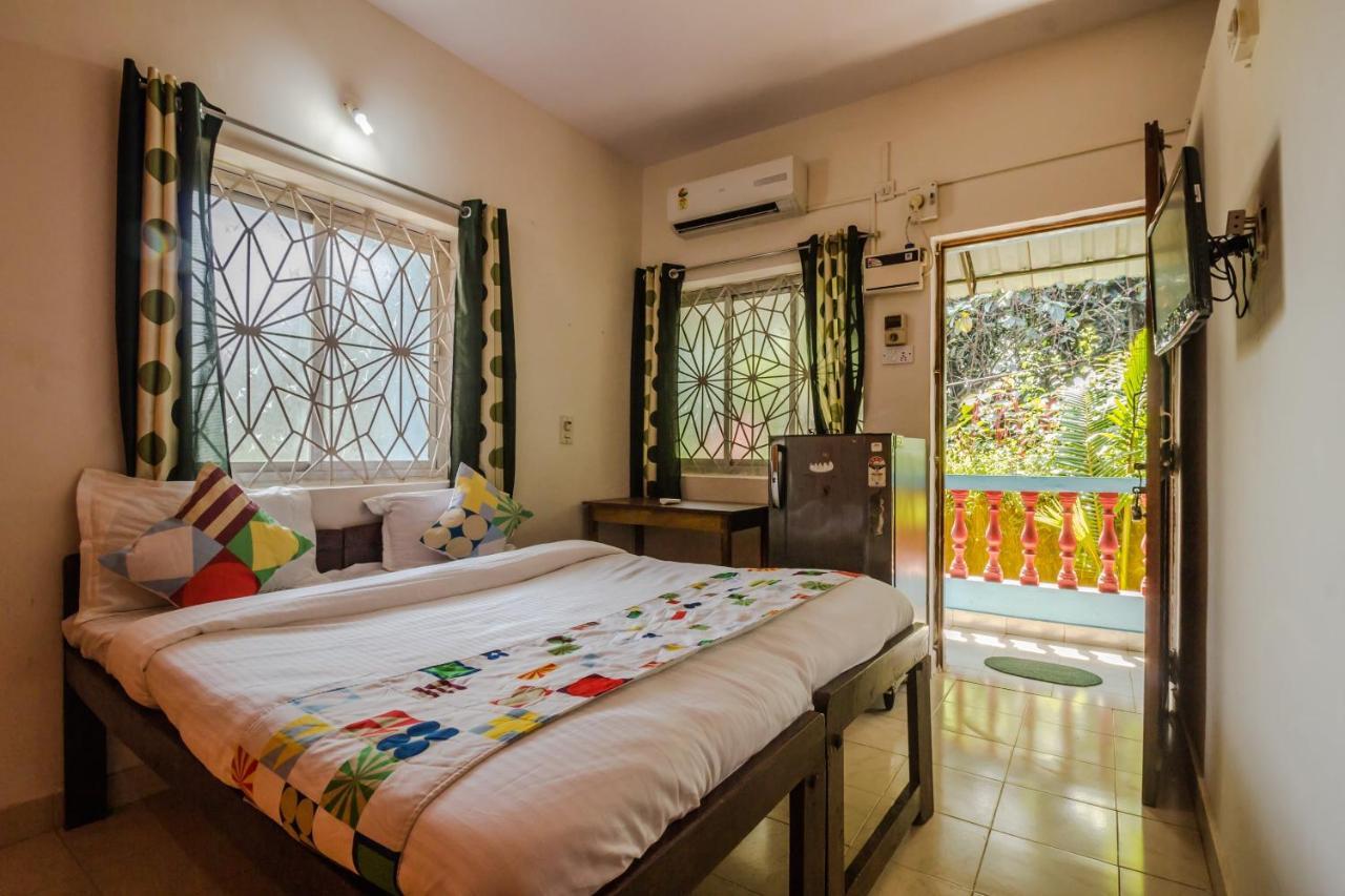 Oyo 22735 Elegant Apartment Baga