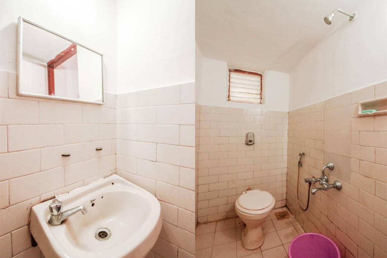Oyo 22735 Elegant Apartment