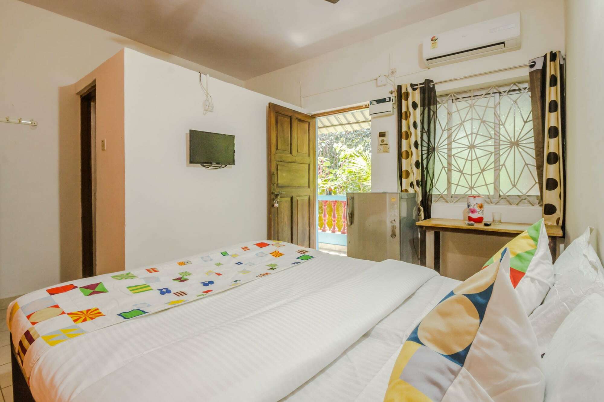 Oyo 22735 Elegant Apartment